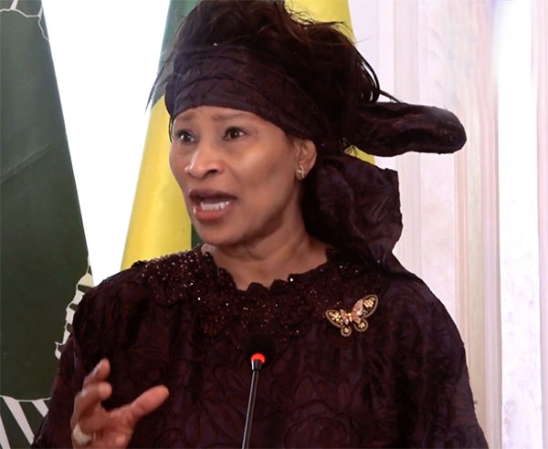 Aissata Tall Sall : «Cette Lfr est illégale… elle viole l’orthodoxie financière»