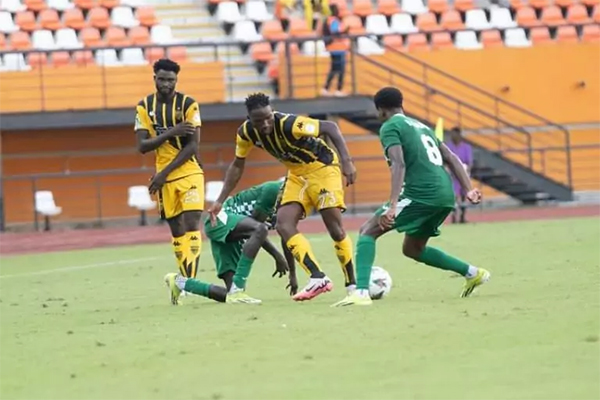 Coupe Caf – Battu par l’Asec (0-2) : Le Jaraaf chute d’entrée