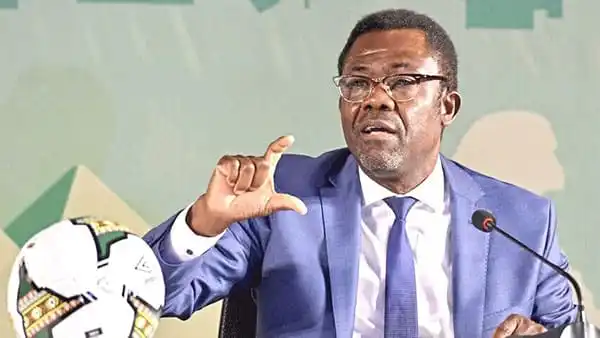 Expliquez nous … – Véron Mosengo-Omba, ancien Sg de la Caf et actuel président de la Fecofa : «C’était vraiment toxique… à la Caf »