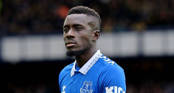 Mercato : Everton veut activer l’option d’un an pour prolonger Gana Guèye