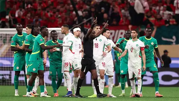 Finale LDC – Désigné par la Caf pour Mamelodi Sundowns-As Far : Jean-Jacques Ndala contesté par les deux clubs