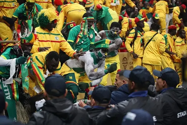 Supporters condamnés au Maroc : L’espoir d’une grâce royale