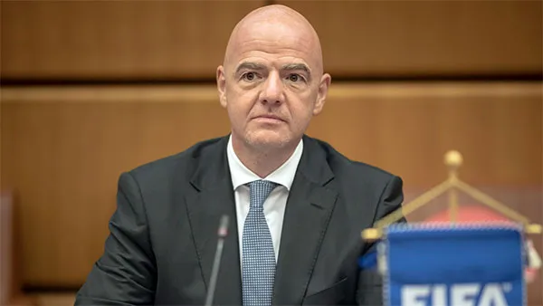FIFA – Avec des réserves d’environ six milliards : L’Uefa et la Concacaf réclament 10 millions de dollars à… Infantino